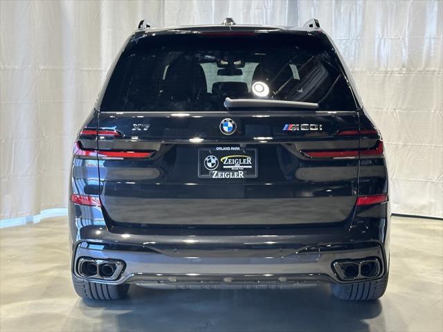 new 2025 BMW X7 car, priced at $119,255