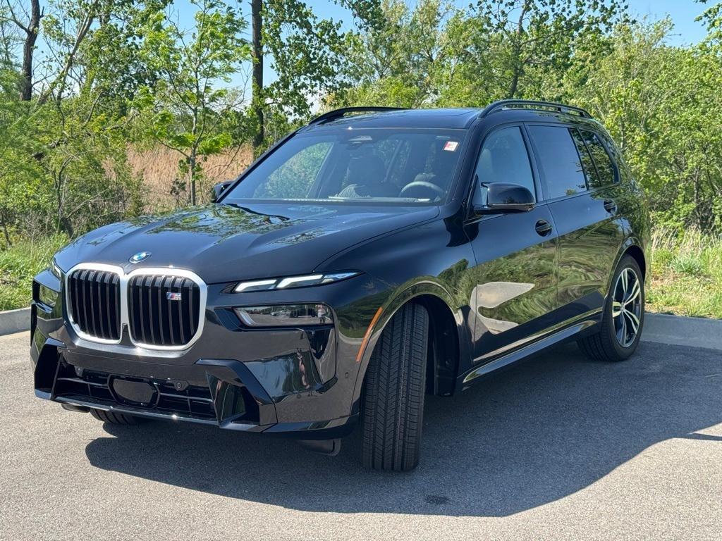 new 2026 BMW X7 car, priced at $115,205