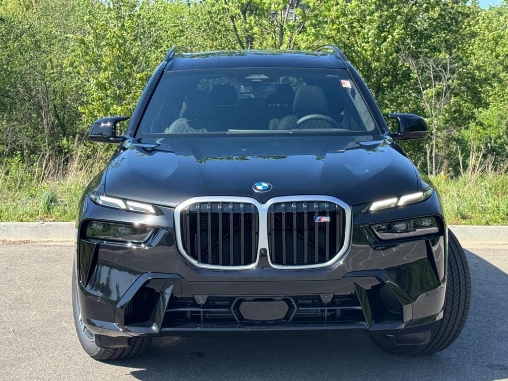 new 2026 BMW X7 car, priced at $115,205