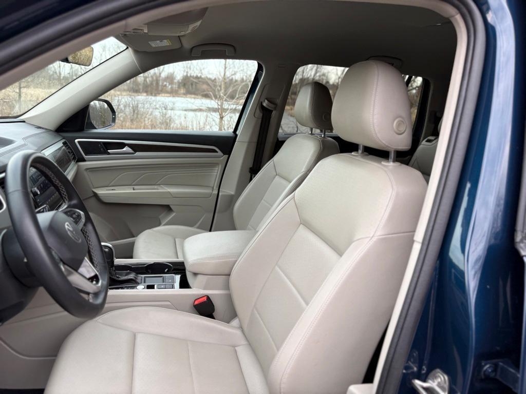 used 2022 Volkswagen Atlas car, priced at $30,325