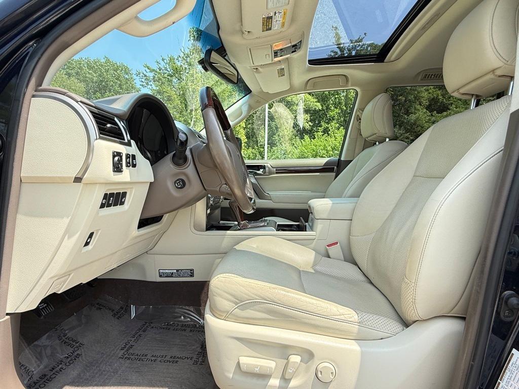used 2017 Lexus GX 460 car, priced at $36,599