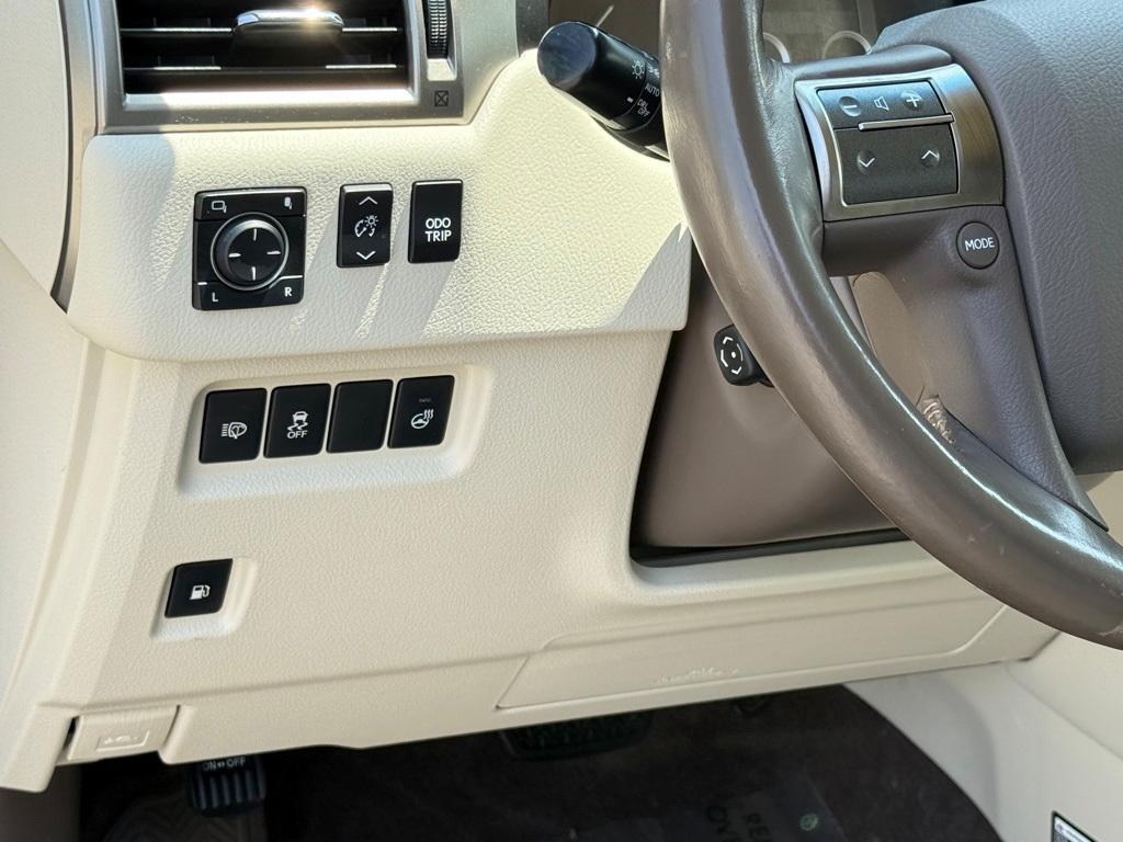 used 2017 Lexus GX 460 car, priced at $36,599
