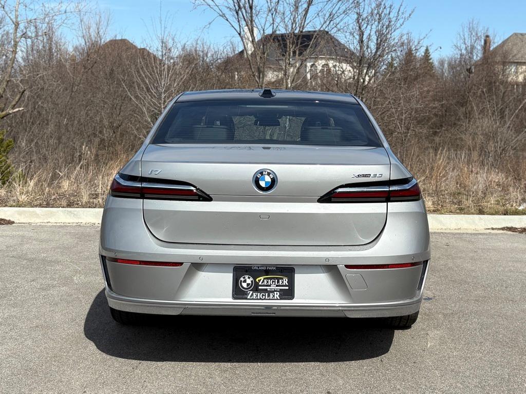 new 2025 BMW i7 car, priced at $127,125