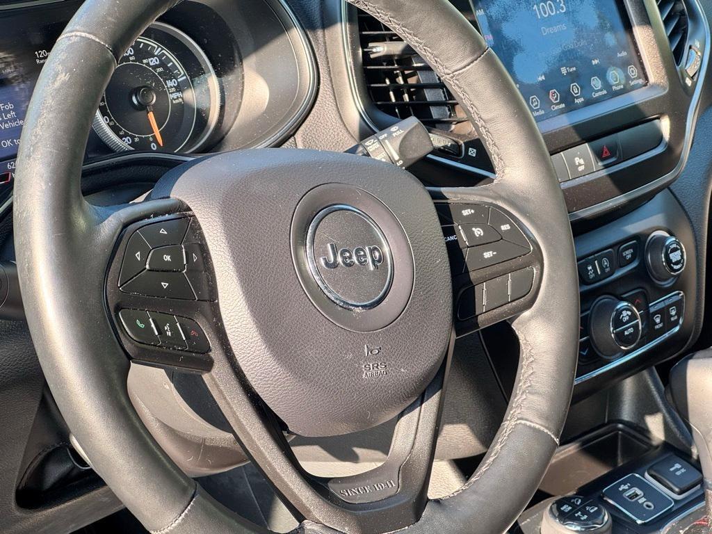 used 2019 Jeep Cherokee car, priced at $18,555