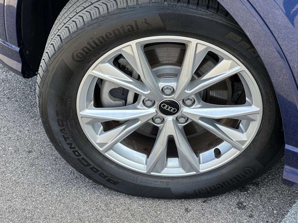 used 2024 Audi Q3 car, priced at $31,099