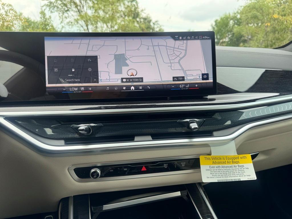 new 2026 BMW X7 car, priced at $103,985