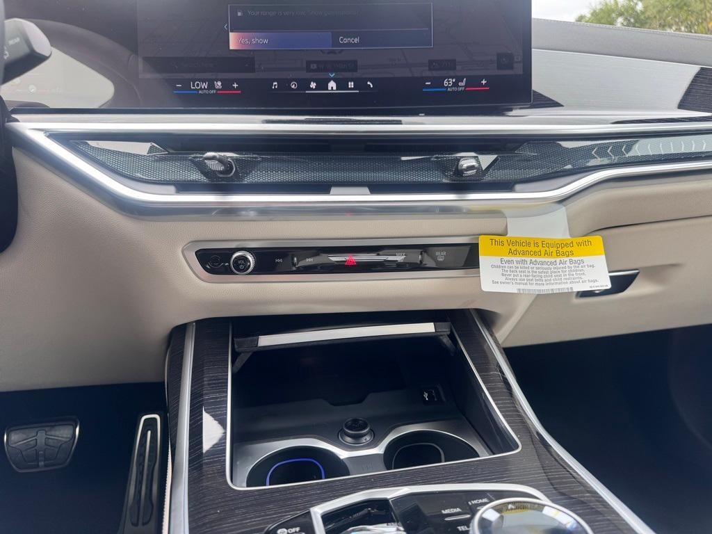 new 2026 BMW X7 car, priced at $103,985