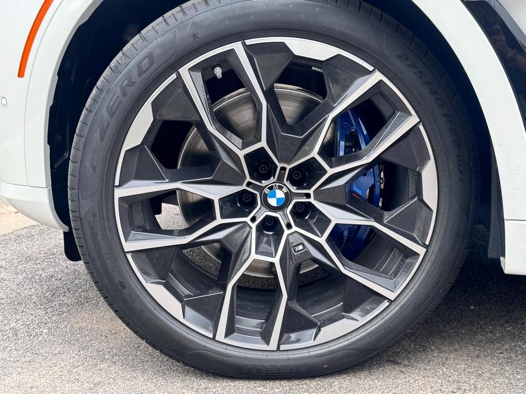 new 2026 BMW X7 car, priced at $103,985