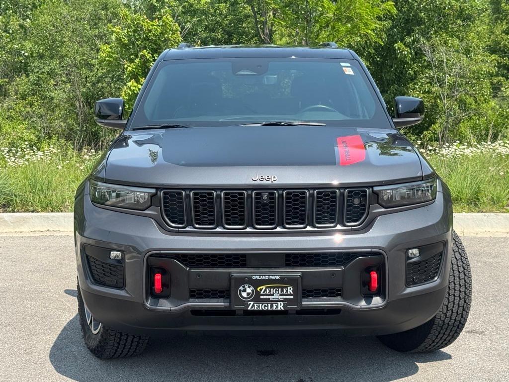 used 2022 Jeep Grand Cherokee car, priced at $39,000