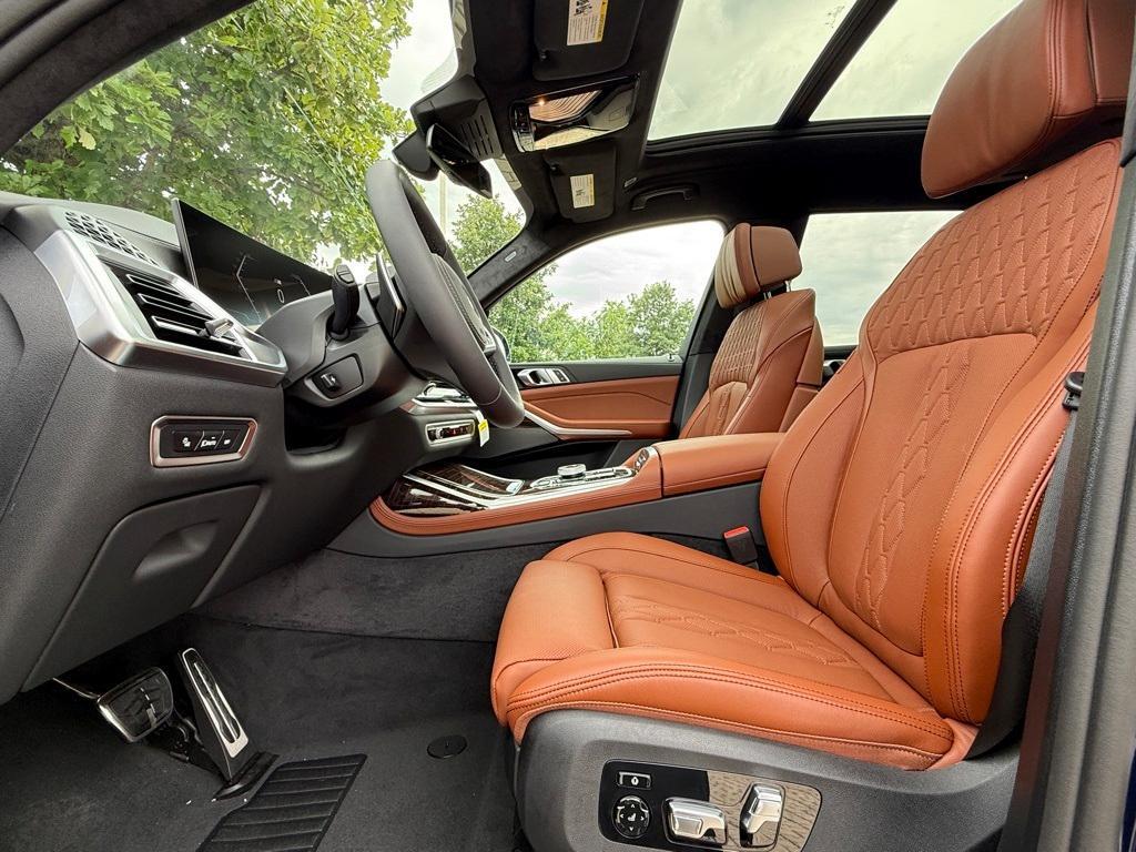 new 2026 BMW X7 car, priced at $99,335