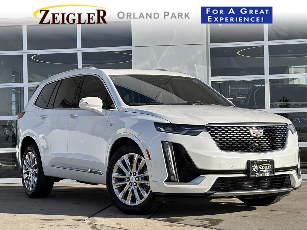 used 2022 Cadillac XT6 car, priced at $31,225