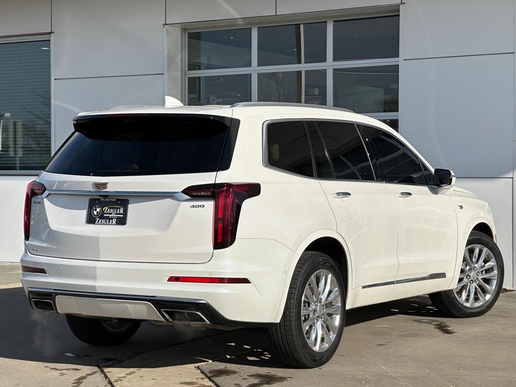 used 2022 Cadillac XT6 car, priced at $31,225