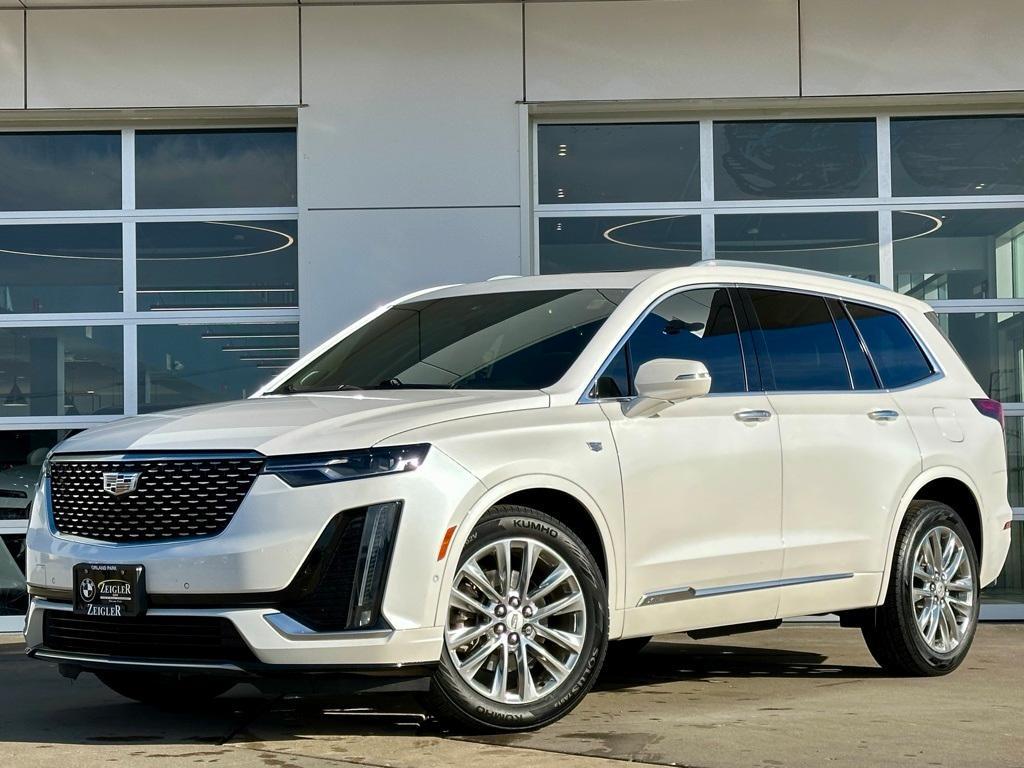 used 2022 Cadillac XT6 car, priced at $31,225