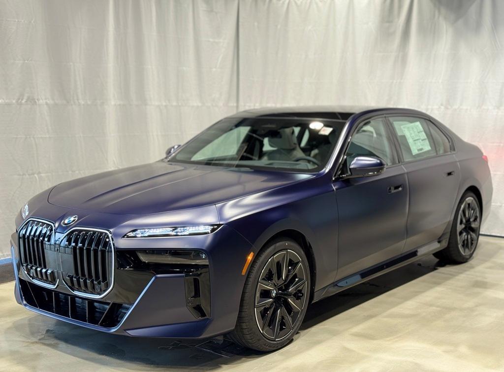 new 2025 BMW 760 car, priced at $135,355