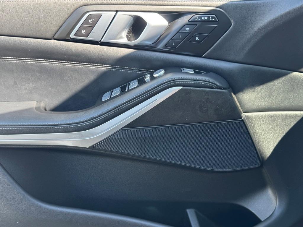 used 2023 BMW X7 car, priced at $58,000