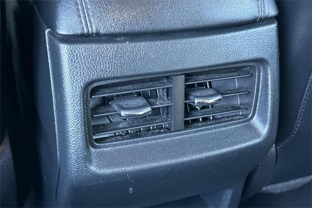 used 2023 Ford Edge car, priced at $25,590
