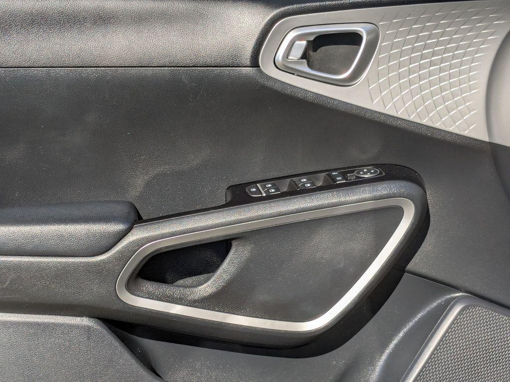 used 2023 Kia Soul car, priced at $15,388