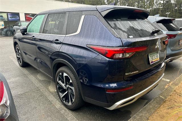 used 2024 Mitsubishi Outlander car, priced at $27,990