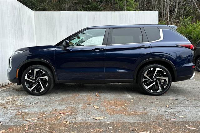 used 2024 Mitsubishi Outlander car, priced at $26,888