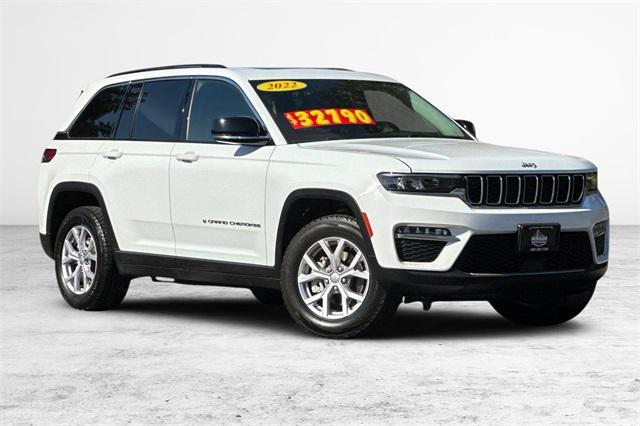 used 2022 Jeep Grand Cherokee car, priced at $29,600