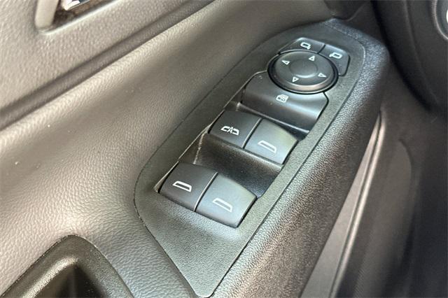 used 2024 Chevrolet Equinox car, priced at $25,990
