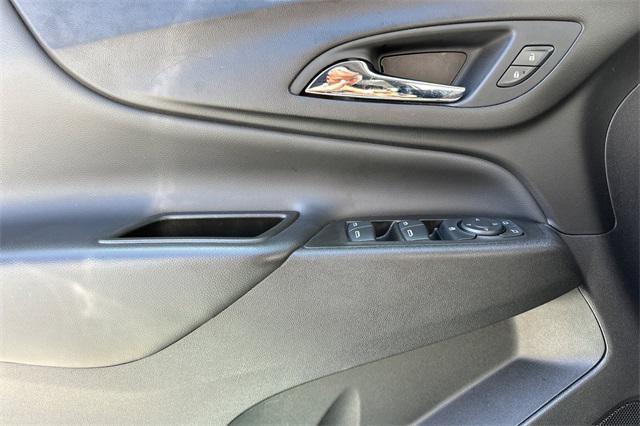 used 2024 Chevrolet Equinox car, priced at $25,990