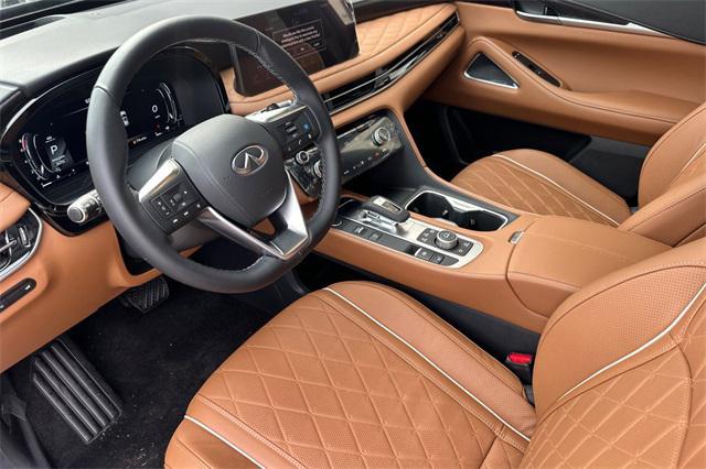 new 2025 INFINITI QX60 car, priced at $68,550