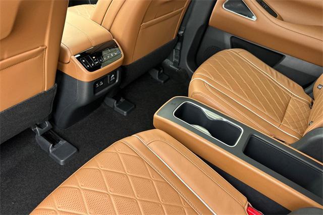 new 2025 INFINITI QX60 car, priced at $68,550
