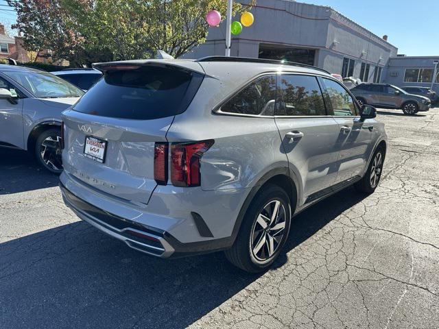 used 2022 Kia Sorento car, priced at $29,895