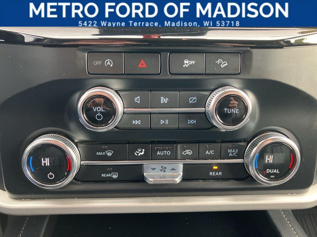 used 2023 Ford Expedition car, priced at $45,500