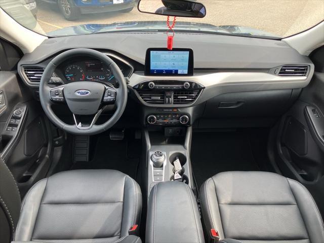 used 2022 Ford Escape car, priced at $25,400