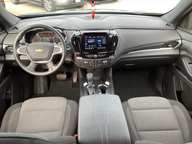 used 2023 Chevrolet Traverse car, priced at $32,000