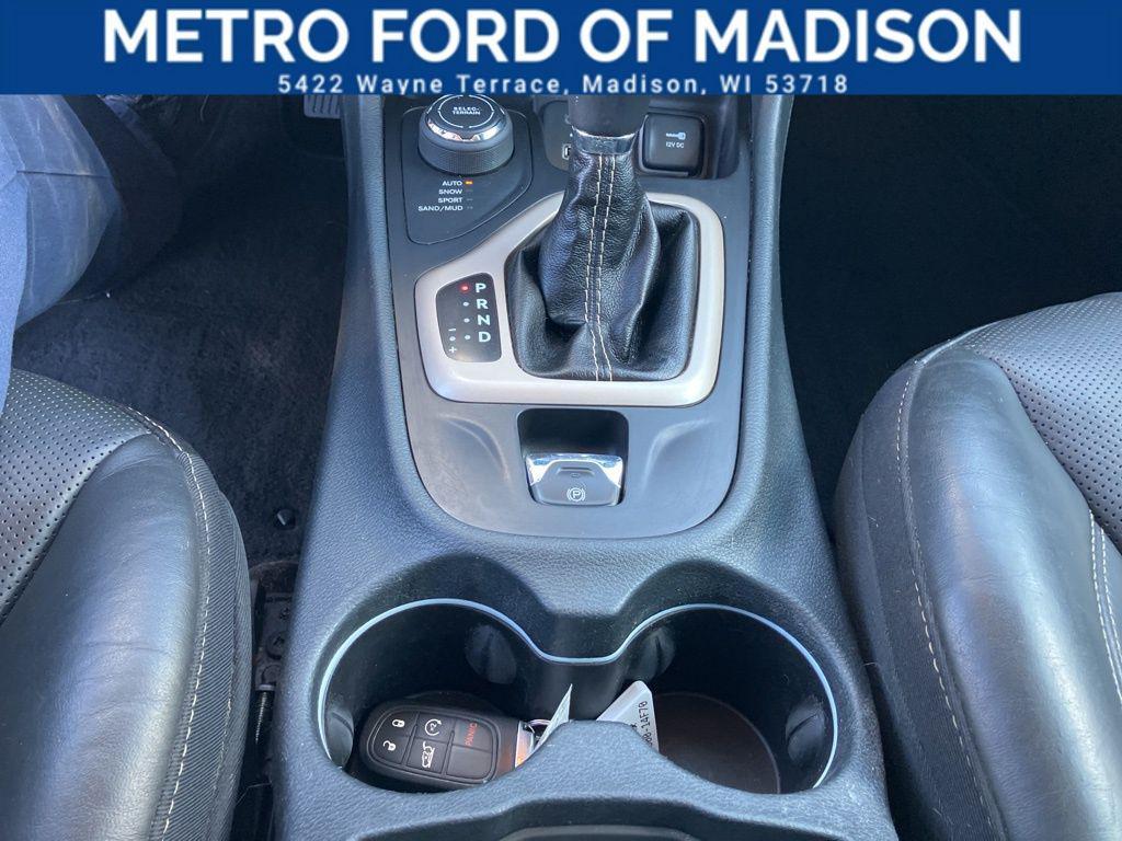 used 2015 Jeep Cherokee car, priced at $7,750
