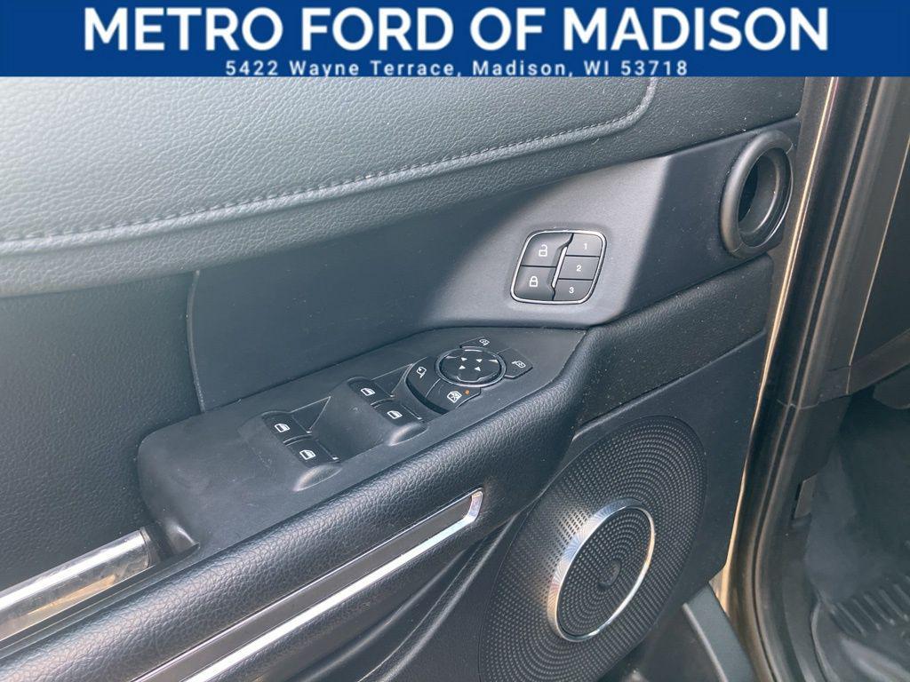 used 2020 Ford Expedition car, priced at $26,950