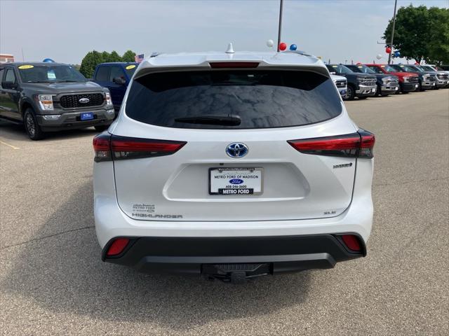 used 2023 Toyota Highlander Hybrid car, priced at $41,600