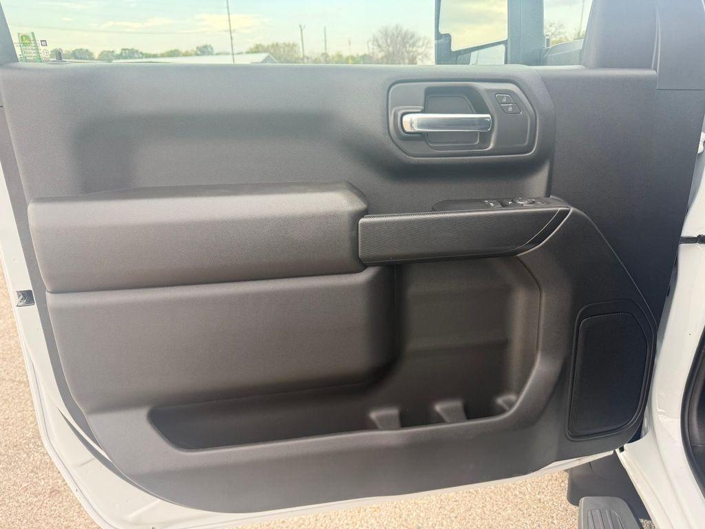 new 2025 Chevrolet Silverado 2500 car, priced at $52,655