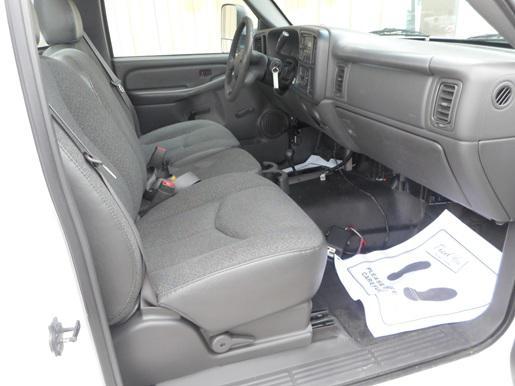 used 2004 Chevrolet Silverado 2500 car, priced at $10,995