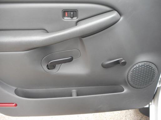 used 2004 Chevrolet Silverado 2500 car, priced at $10,995