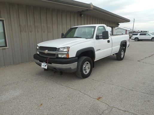 used 2004 Chevrolet Silverado 2500 car, priced at $10,995