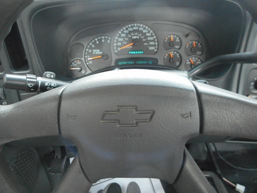 used 2004 Chevrolet Silverado 2500 car, priced at $10,995