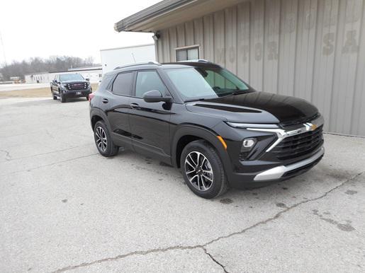 new 2025 Chevrolet TrailBlazer car, priced at $28,575