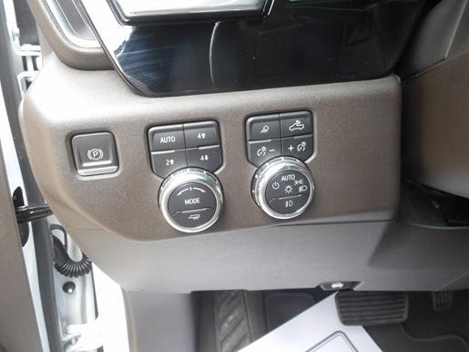 used 2022 GMC Sierra 1500 car, priced at $45,995