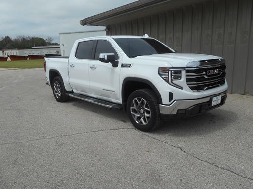used 2022 GMC Sierra 1500 car, priced at $45,995