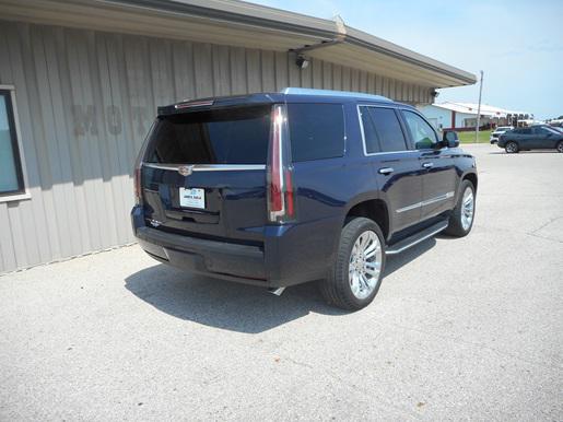 used 2018 Cadillac Escalade car, priced at $35,995