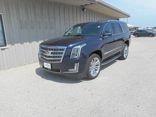 used 2018 Cadillac Escalade car, priced at $35,995