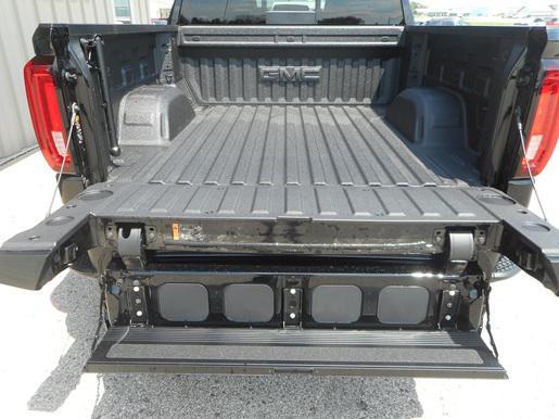 new 2025 GMC Sierra 1500 car, priced at $69,745