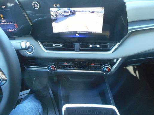 new 2025 Chevrolet Equinox car, priced at $35,040