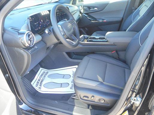 new 2025 Chevrolet Equinox car, priced at $35,040