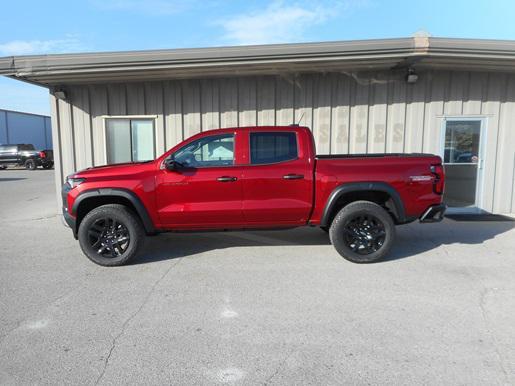 new 2024 Chevrolet Colorado car, priced at $42,635