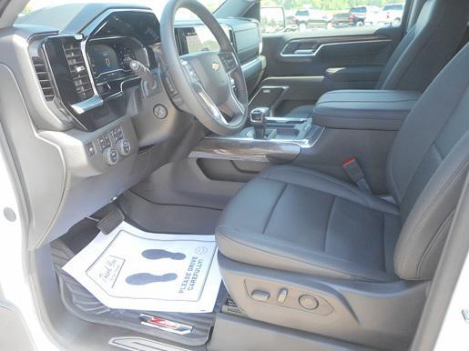 new 2025 Chevrolet Silverado 1500 car, priced at $61,745